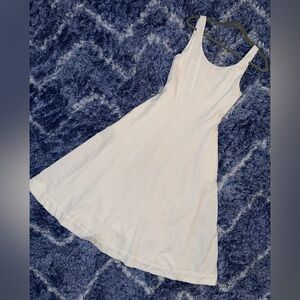 Elegant White Maxi Dress